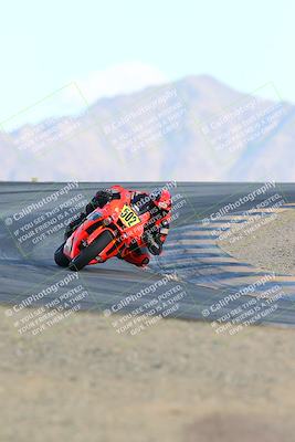 media/Nov-16-2024-CVMA (Sat) [[0e4bb1f32f]]/Race 11-Amateur Supersport Open/